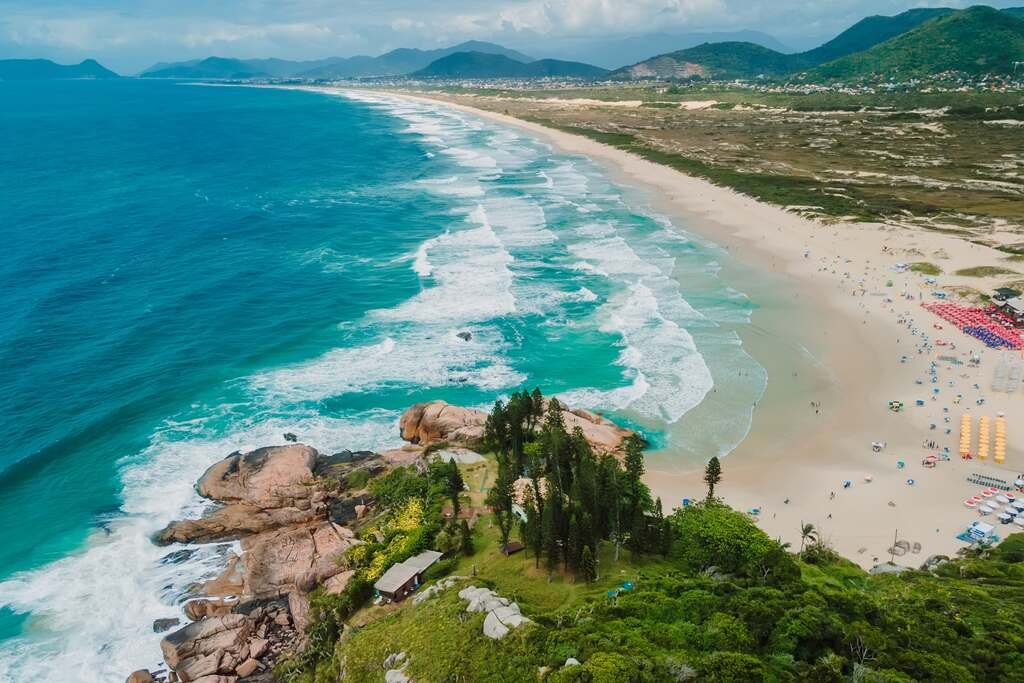 Qual o melhor lugar para morar em Florianópolis: guia completo sobre o melhor da região!